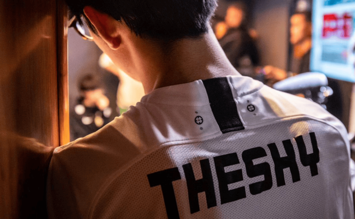 到他个人的 到他个人的